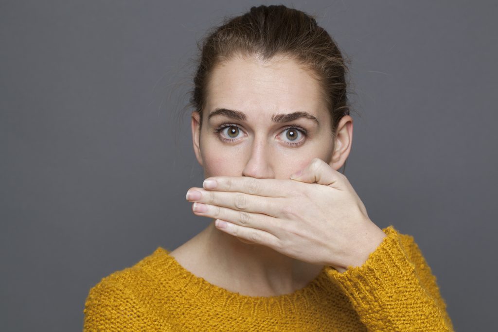 some-tips-for-dealing-with-bad-breath-courtesy-of-a-dentist-in-federal